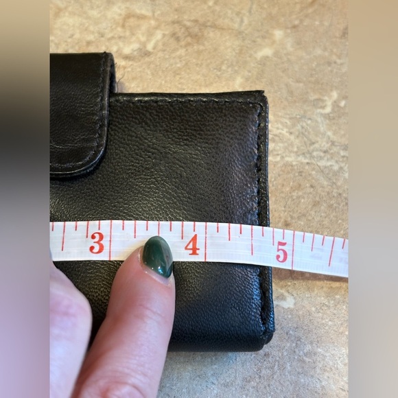 Unbranded Genuine Leather Snap Closure Wallet Black - Picture 8 of 9